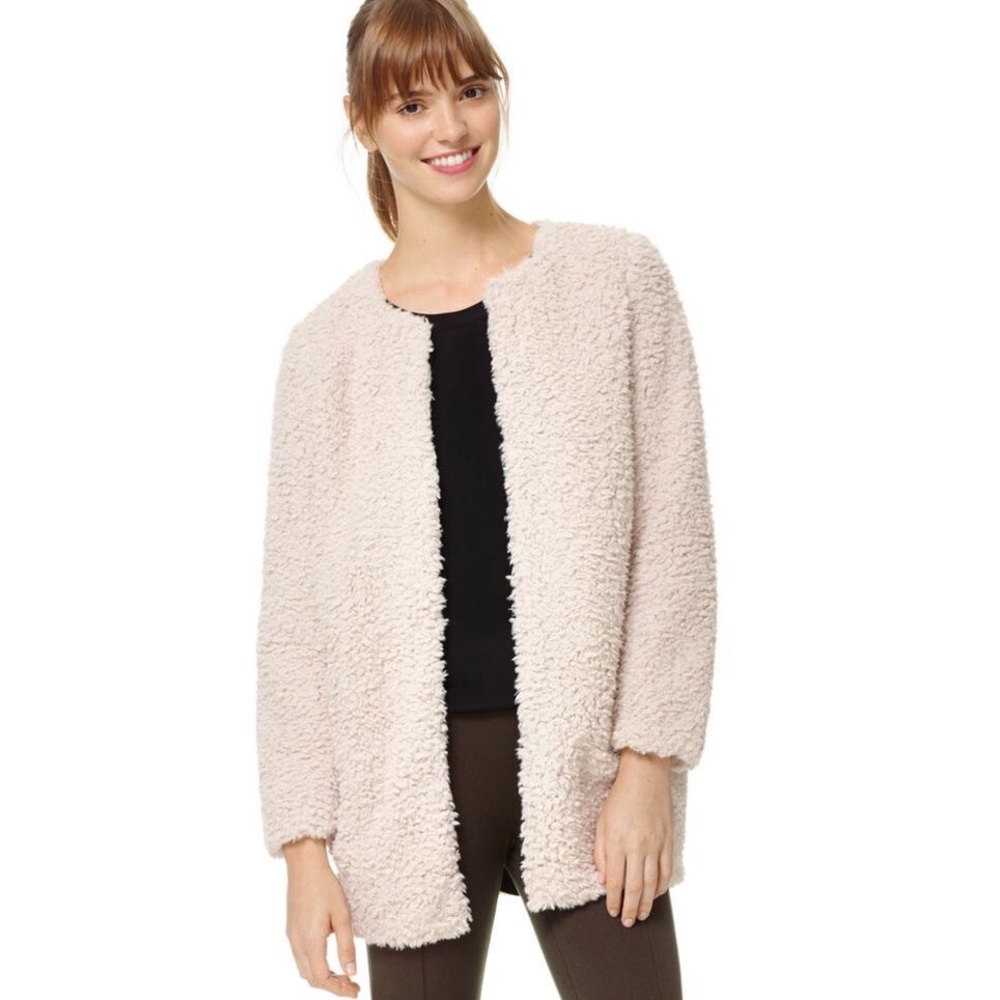 π NWT Wilfred Laboratoire Coat from Aritzia - Picture 2 of 9